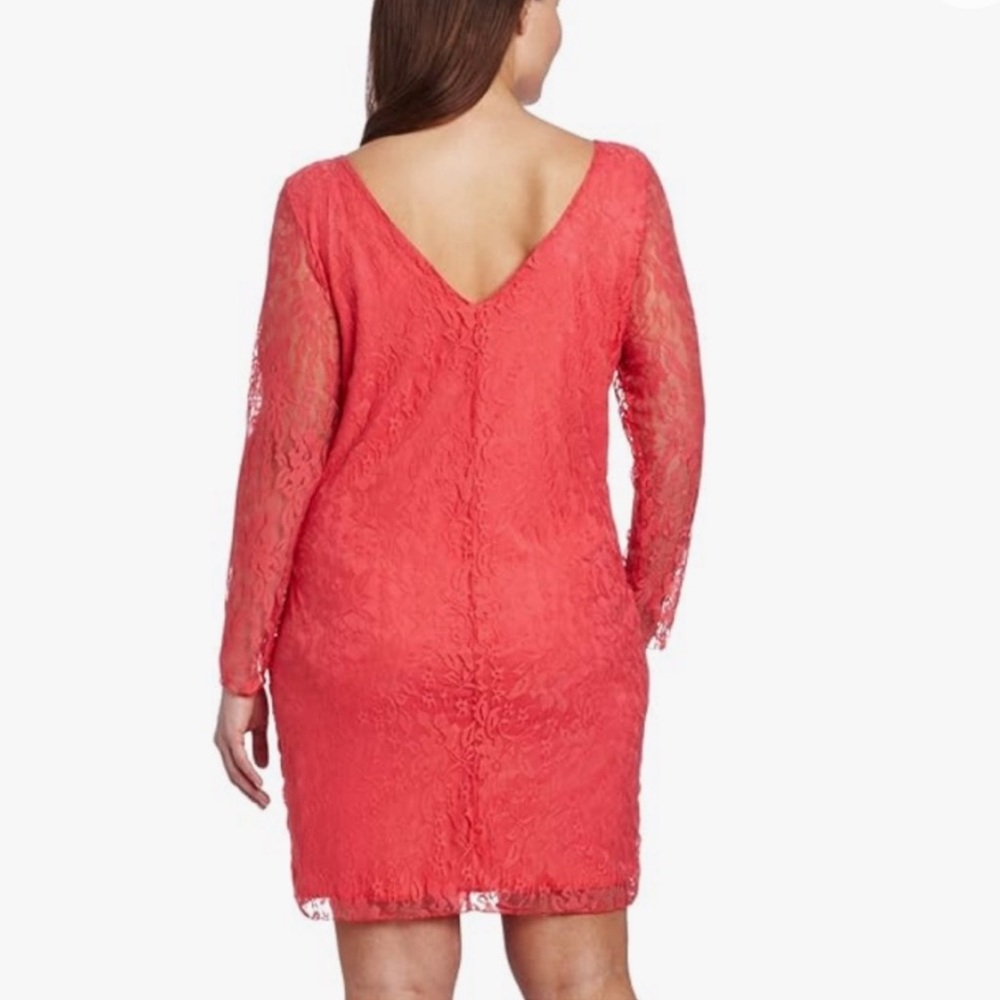 Star Vixen Women's Plus-Size Lace Sheath Dress